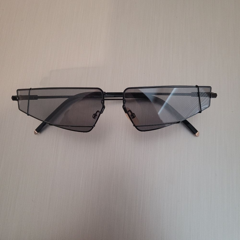 FENDI Geometric Black Narrow Tinted Sunglasses
